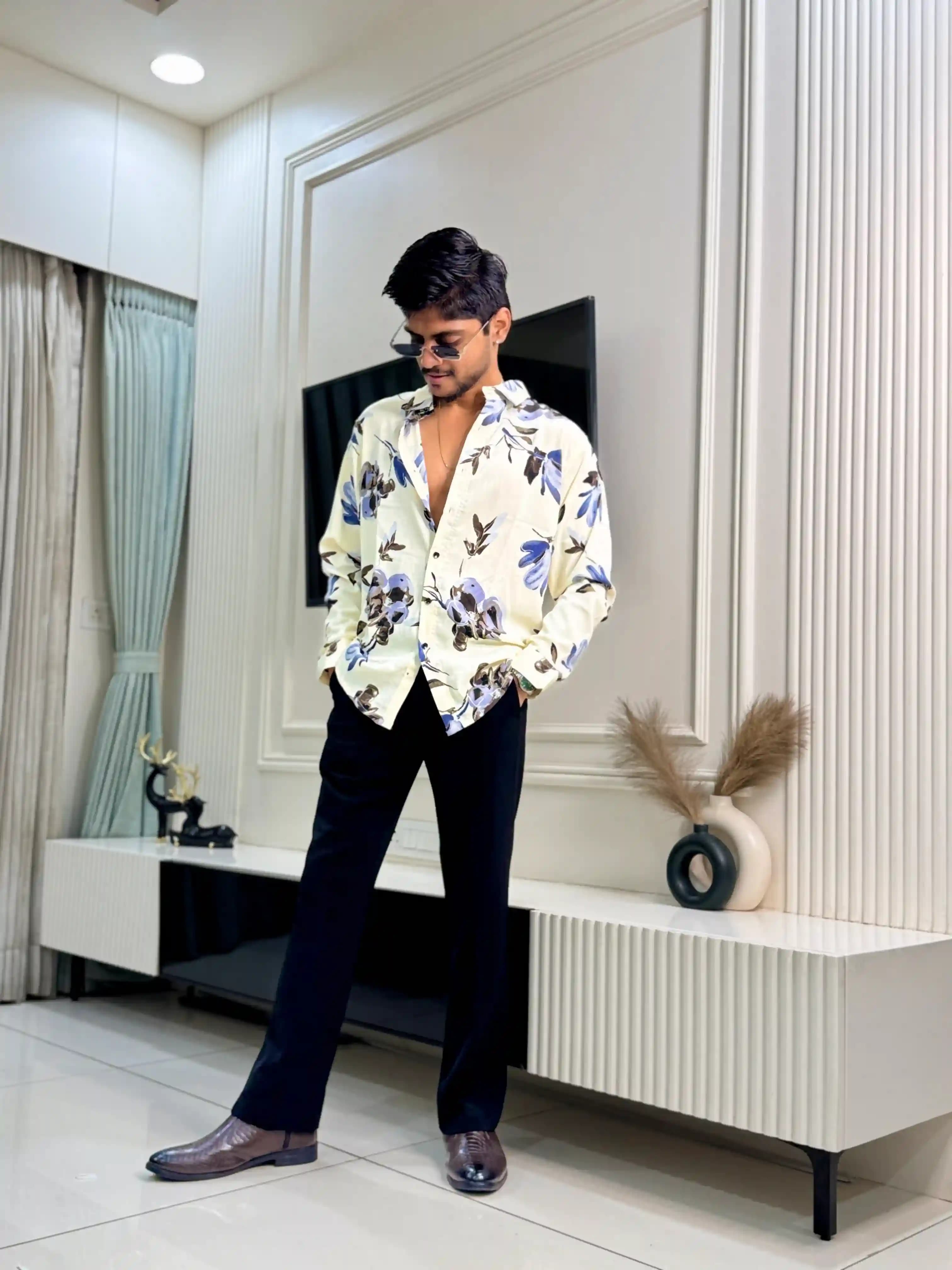 Mist Floral Neo Lachka Retro Pair