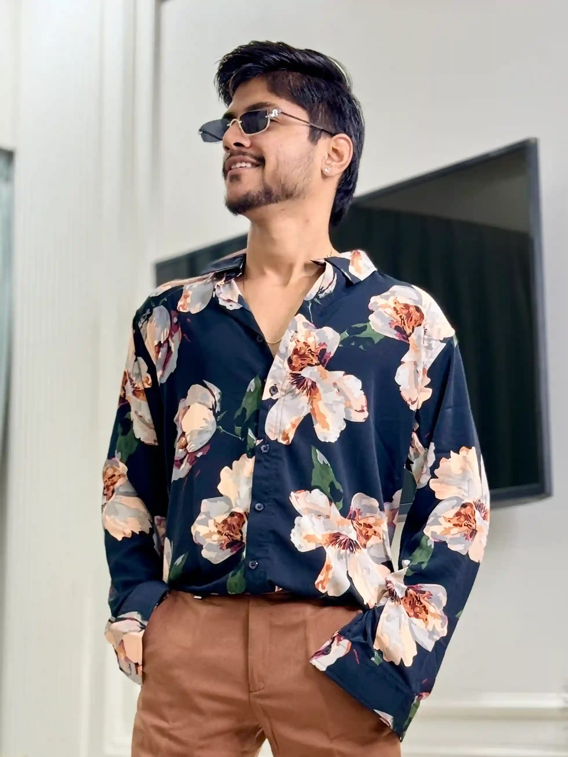 Midnight Bloooom Floral Lachka Retro Shirt