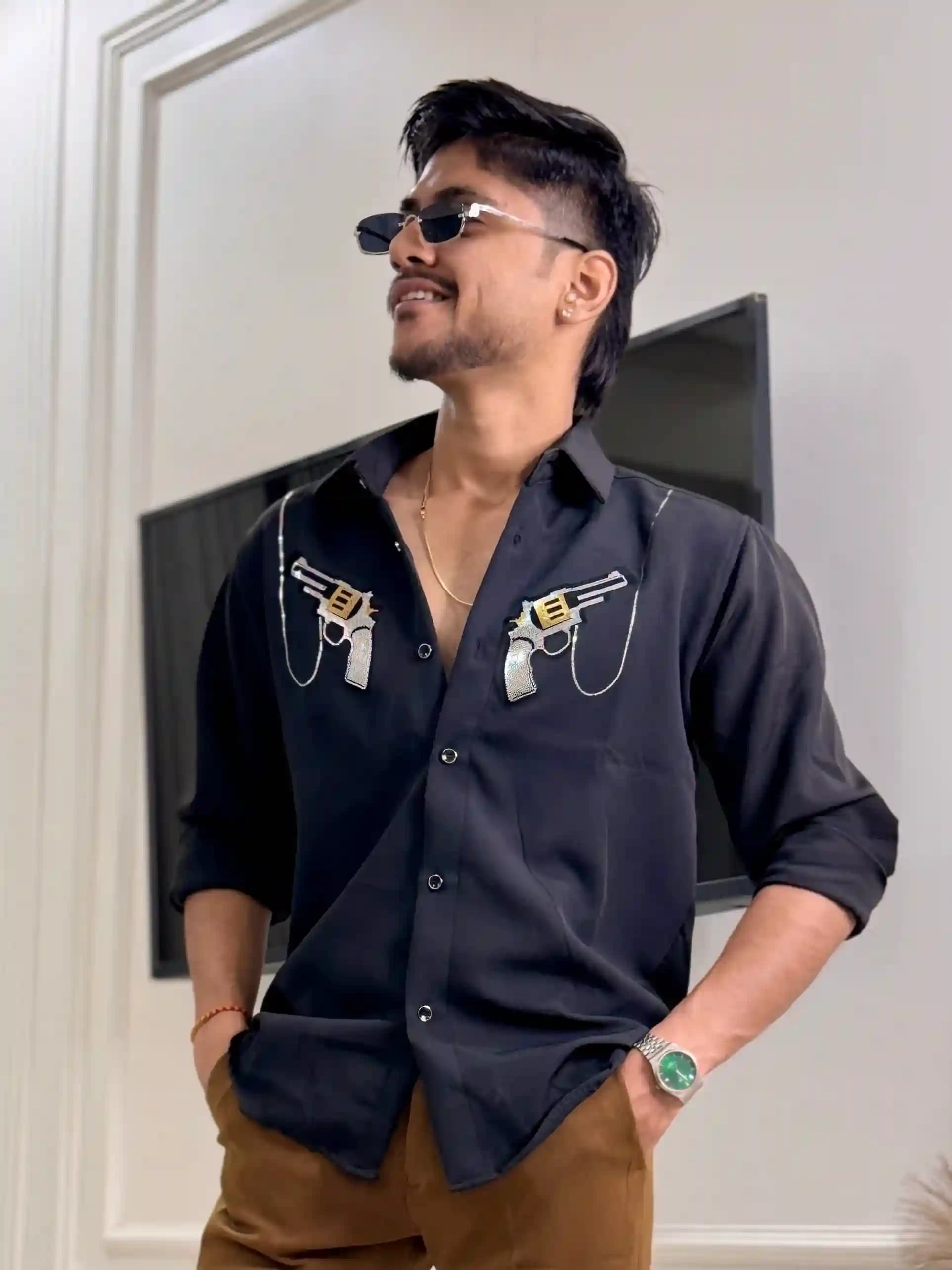 Black Cool Dual Gun Shirt