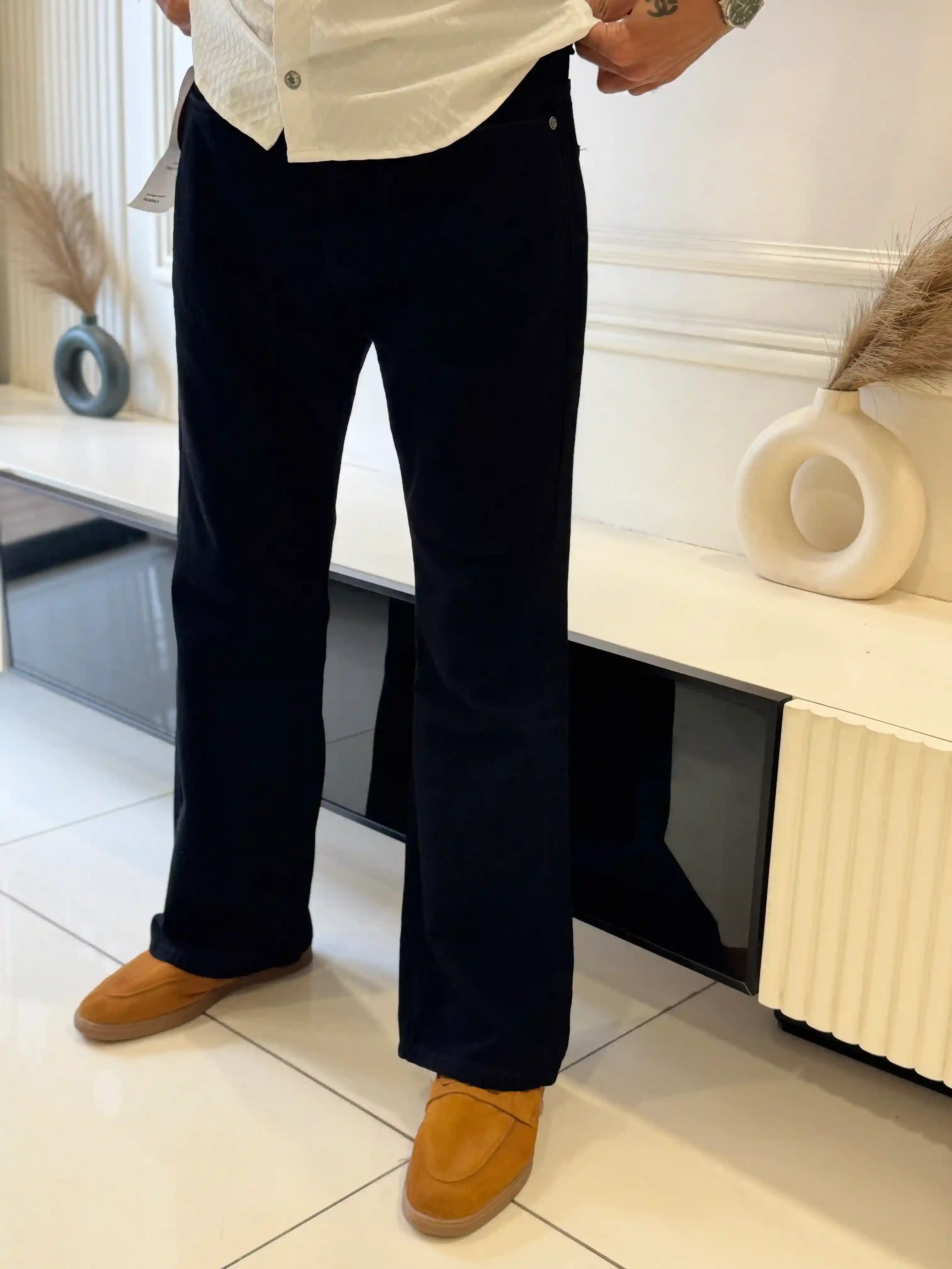 Black Vintage Boot-cut Pant