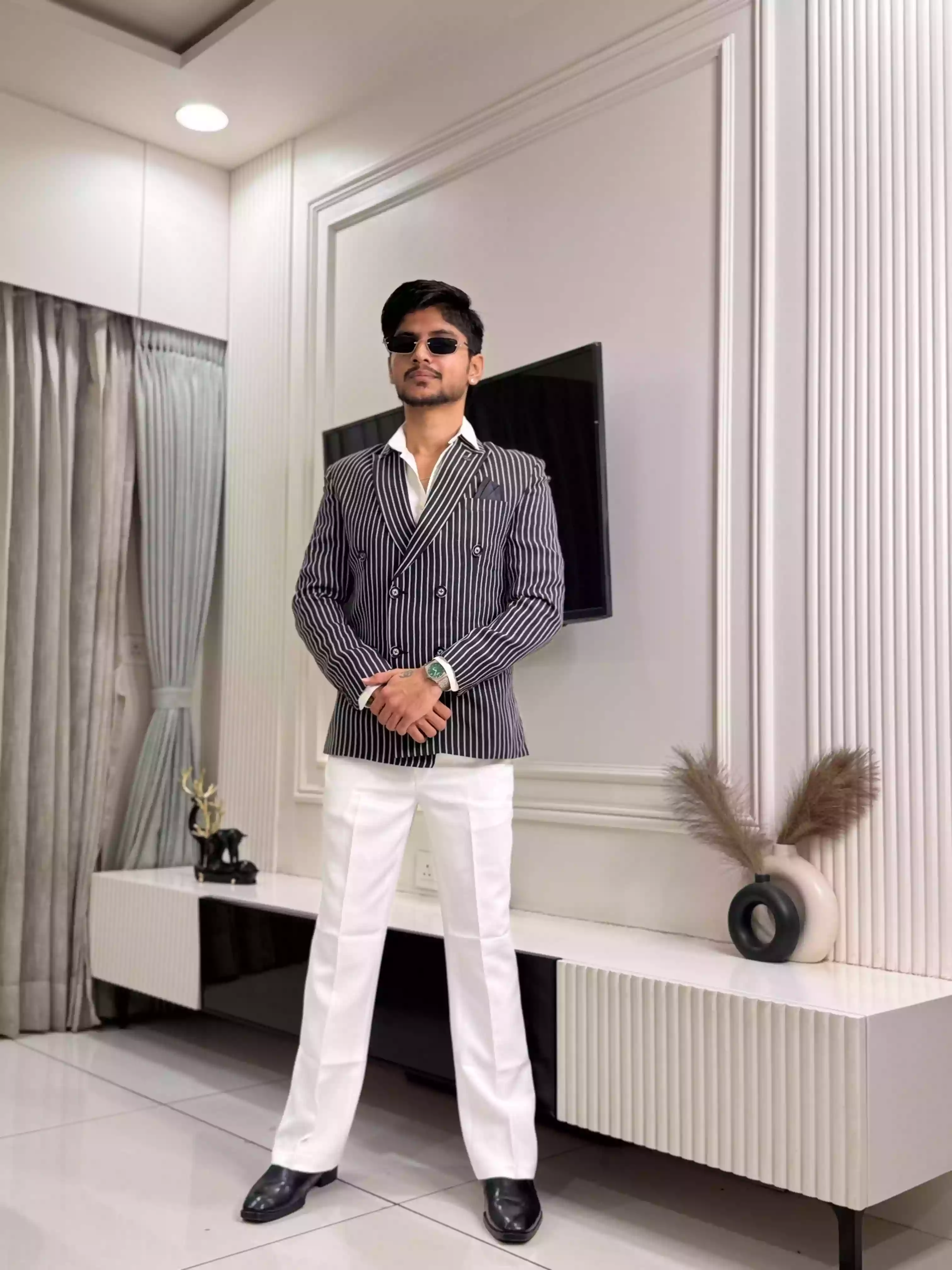 King Black GC Double-Breasted 3- Piece Suit