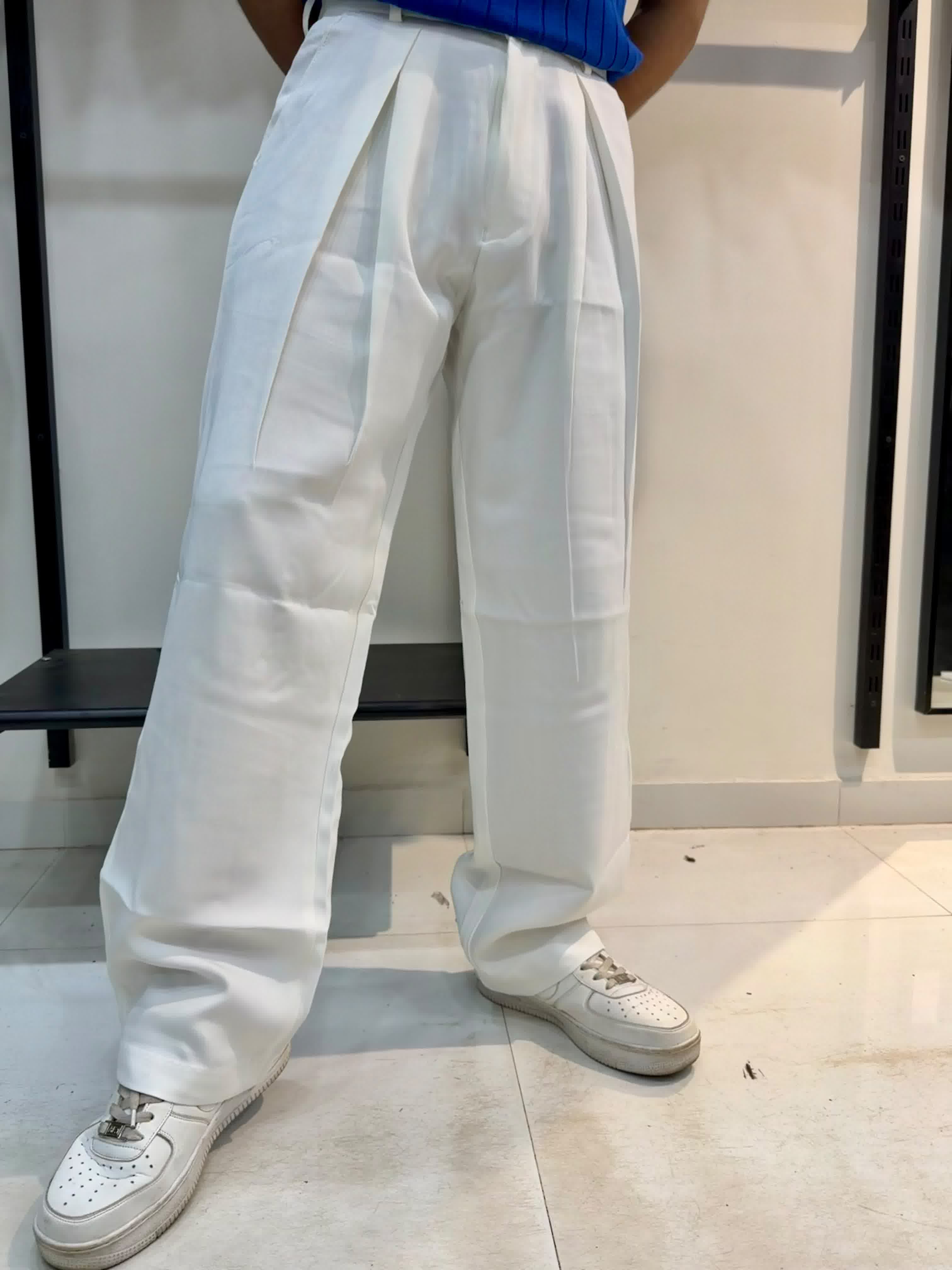 Rich White Double-Pleated Wide-Leg Korean Pant