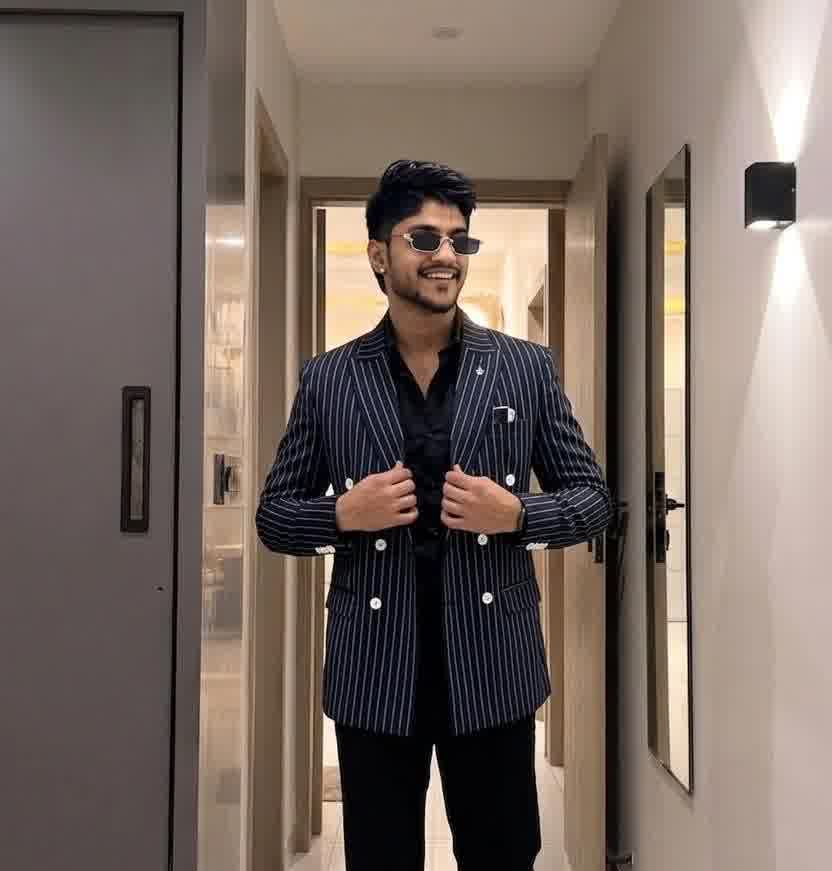 Black Beast GC Double-breasted Blazer